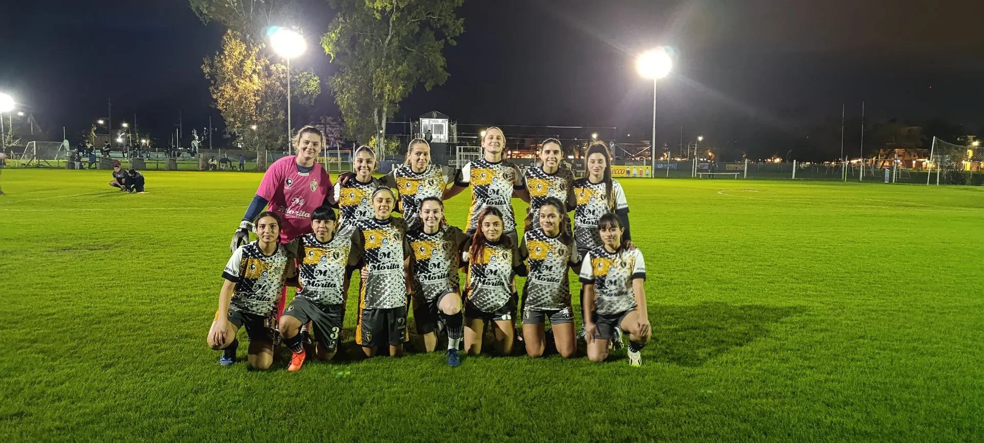 Primera División Femenino — foto 1